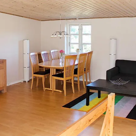 Modern Holiday Home In G Rlev With Terrace * Gørlev